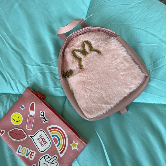 Bags - Picture 4 of 4